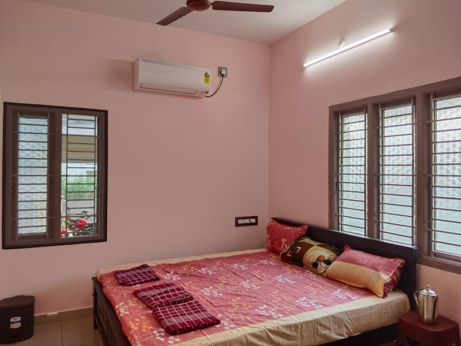 Thirunallar Ganesha'S Homestay Karaikal Ngoại thất bức ảnh